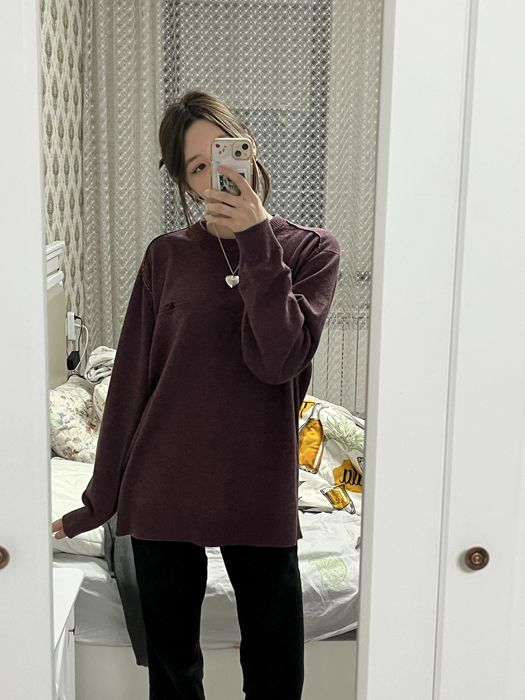 Продам бордовую кофту теплую