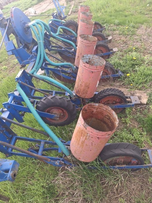 Vând semănătoare spc 6
