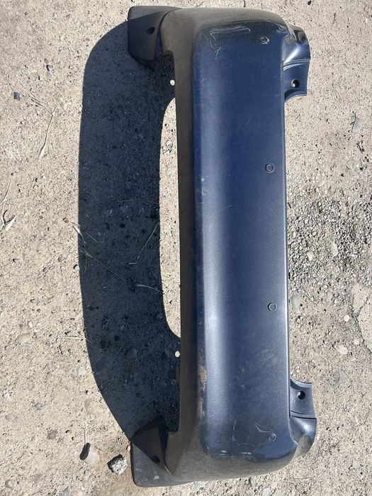 Bara spate  toyota auris 2015 cu senzori de parcare
