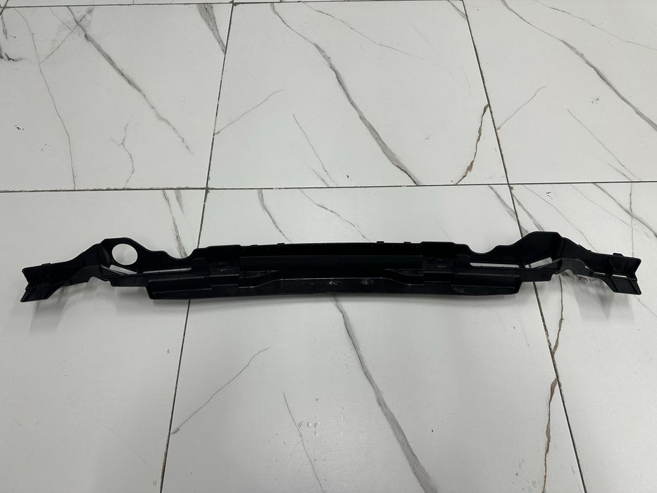 Geely Coolray грязезащитная панель переднего бампера