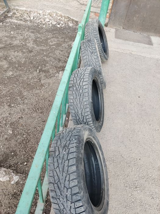 Продам зимние шины R15