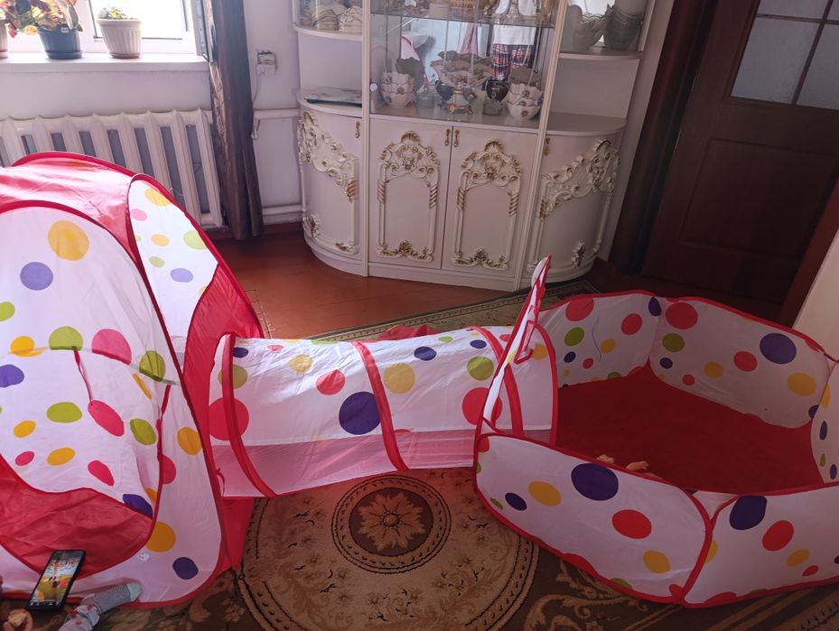 Продам игрушечную палатку для детей