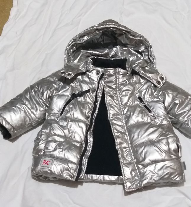 Куртка теплая фирменная 100тыс и 2 костюма