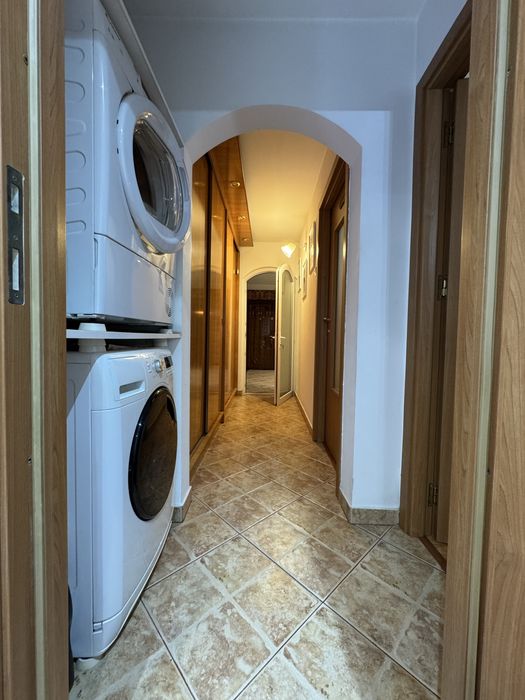 Apartament detalii LUX 3 camere 85mp , ulteacenteal la bulevard, etaj2