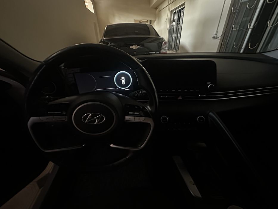 hyundai  elantra