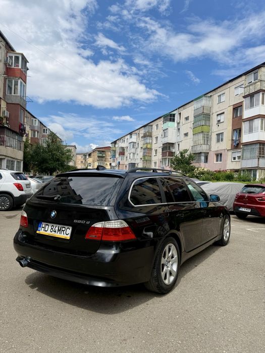 BMW 5 Series 2010 — imagine 4