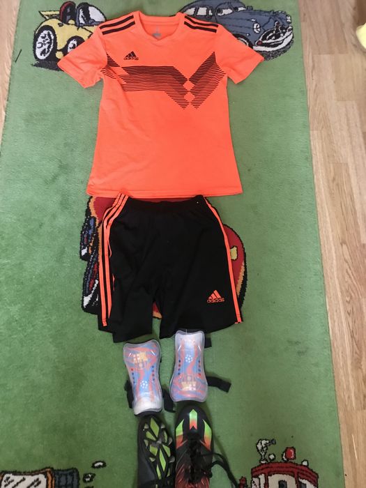 Футбольные вещи