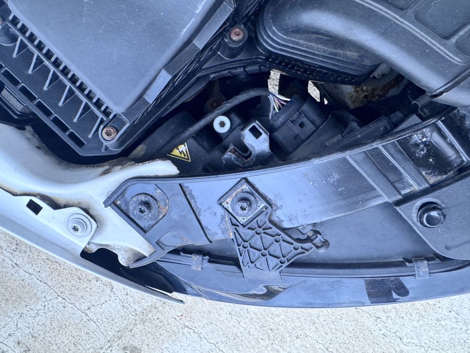 Set Far stanga dreapta xenon Audi A4 b8.5 facelift