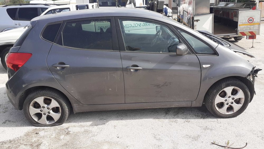 Kia Venga-1.4бензин/88к.с./2010г-на части