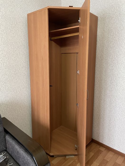 Продам шкаф. Срочно!