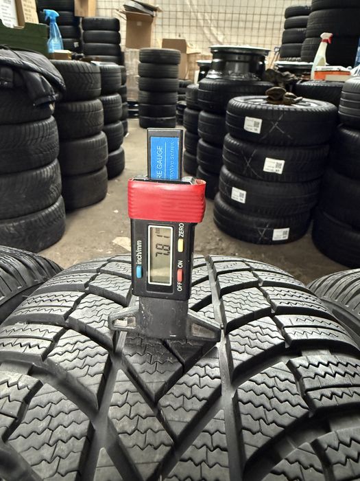 Jante Land Rover Range Rover Sport Vogue Discovery 3 4 5 cu anvelope M+S Bridgestone 255/55 R20