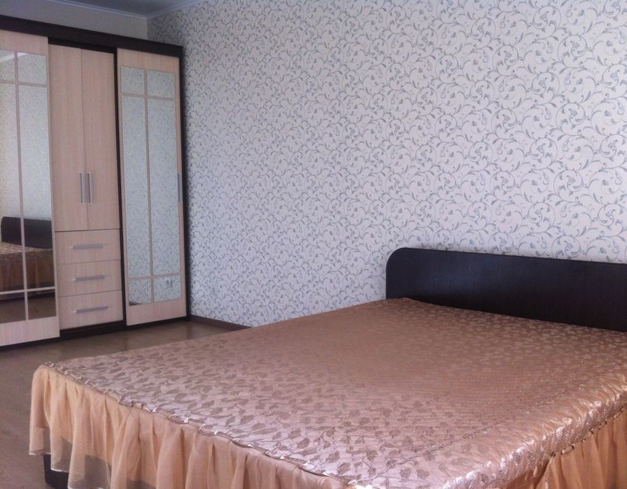 Ул. Бухар-Жырау. ( р-он Абзал, Ситимолл)