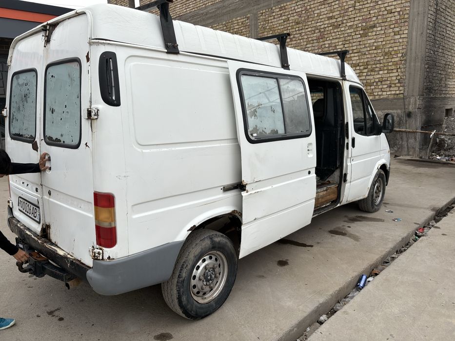 Ford transit furgon