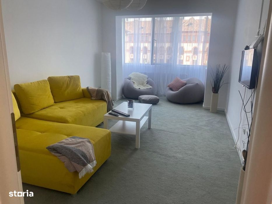 Apartament 3 camere, etaj 3 - Blaj
