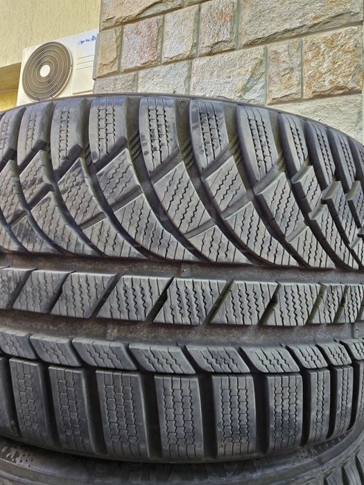 Зимни гуми KUMHO WINTERCRAFT WP72 245/35/19 и 265/35/19