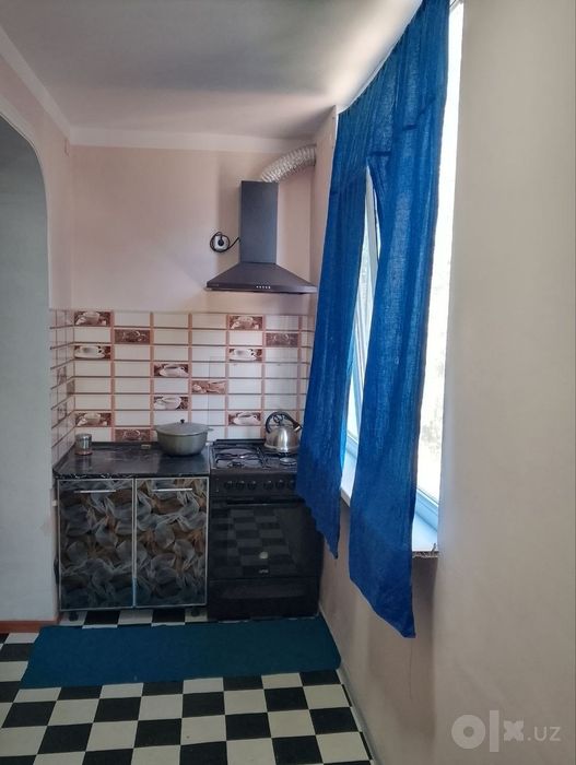 1 xonali uy sotiladi 2.6 Zarafshon shahar