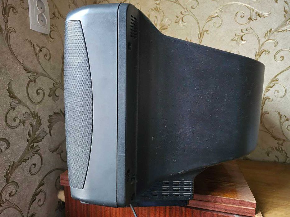 Телевизор Hitachi