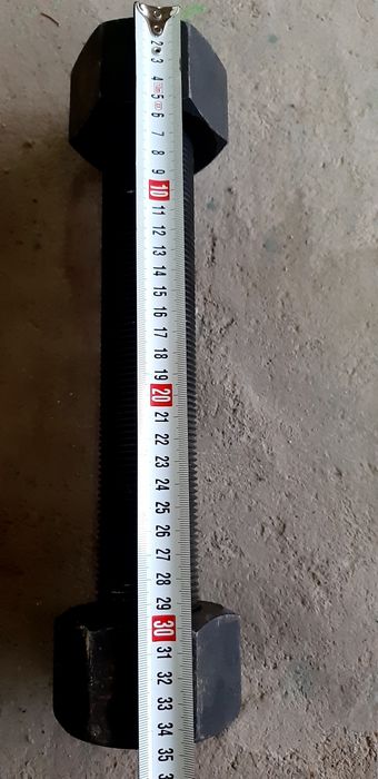 Болты с шапкой  шпильки