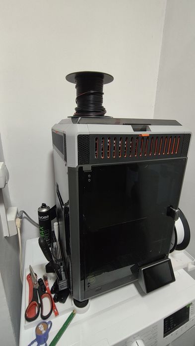 Imprimanta creality k1 plus 4 filament