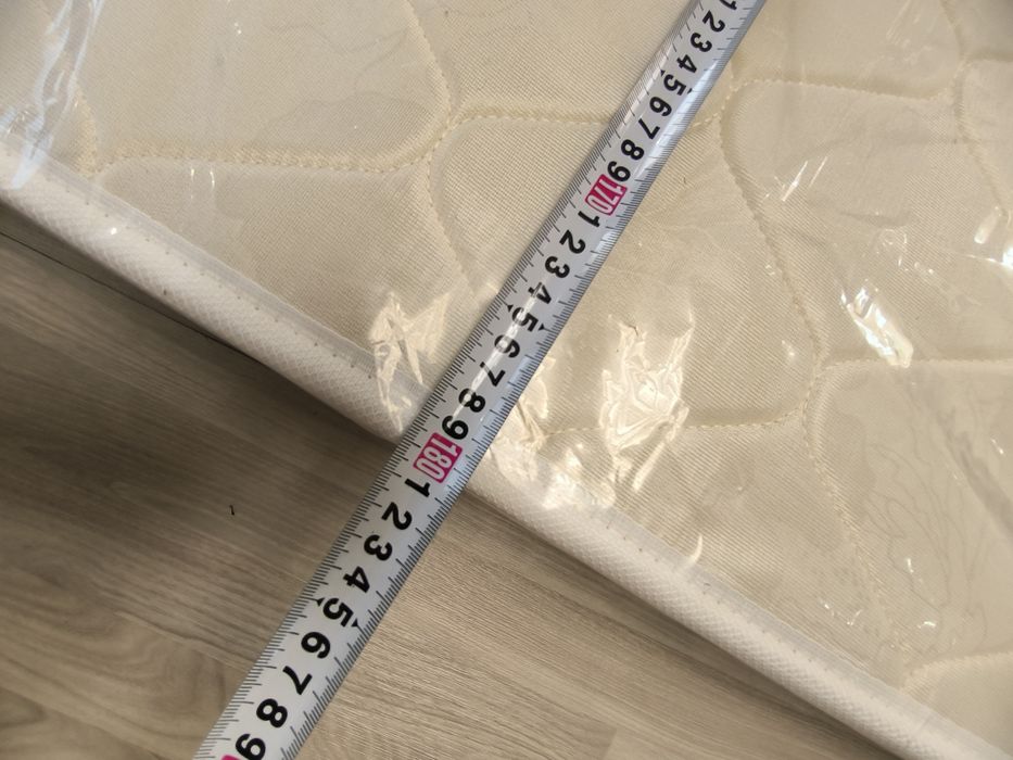 Матрас спальный.