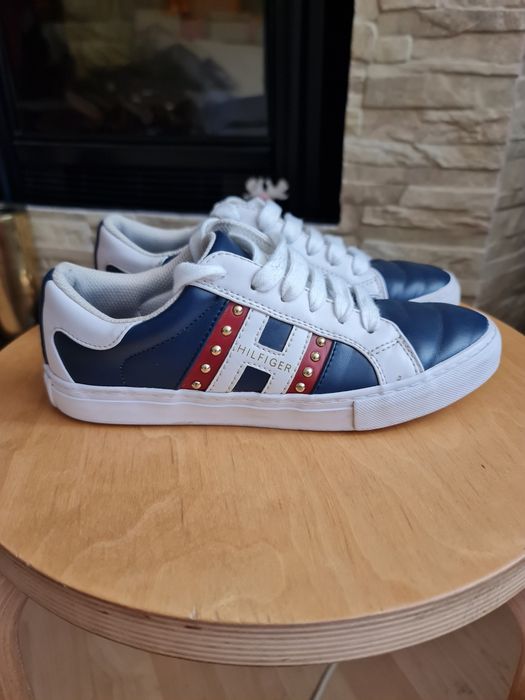 Teniși Tommy Hilfiger piele naturală  originali,nr 36,5