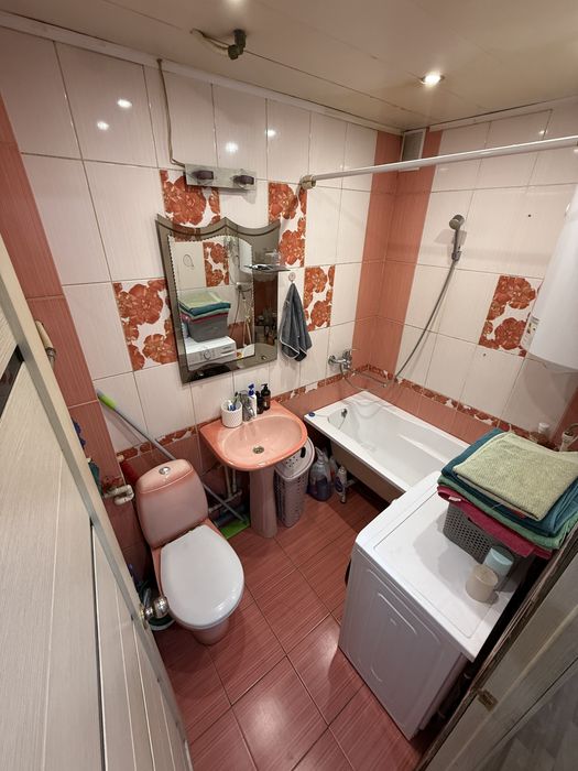 Продам кваритру мкр 1а д24