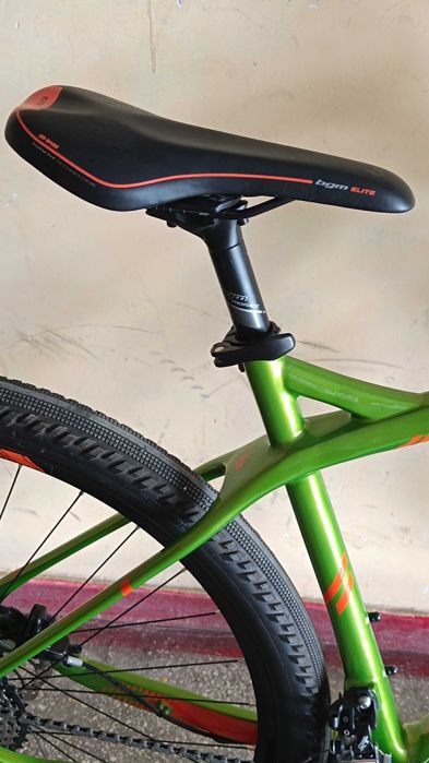 bicicleta bergamont carbon pe 29 ,frane magura,schimbatoare XT,furca aer