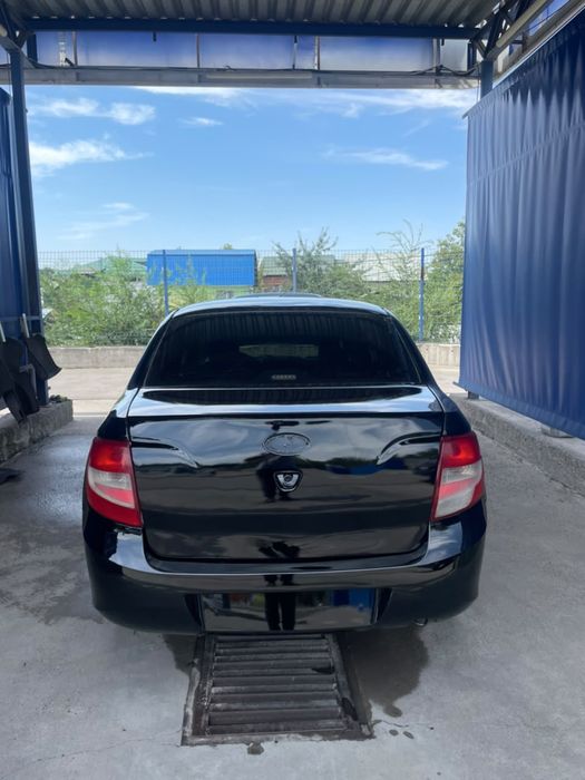 Продаю машину Lada Granta