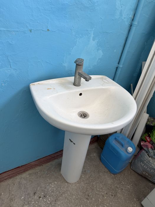 Ванна + Раковина сатылады