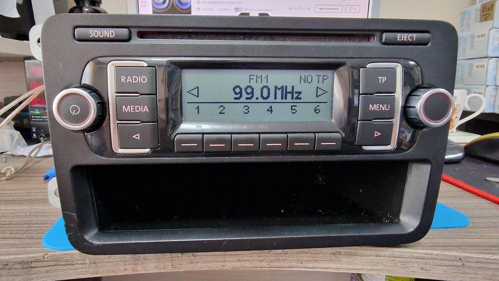 Vw rcd210 mp3 Panasonic + code
