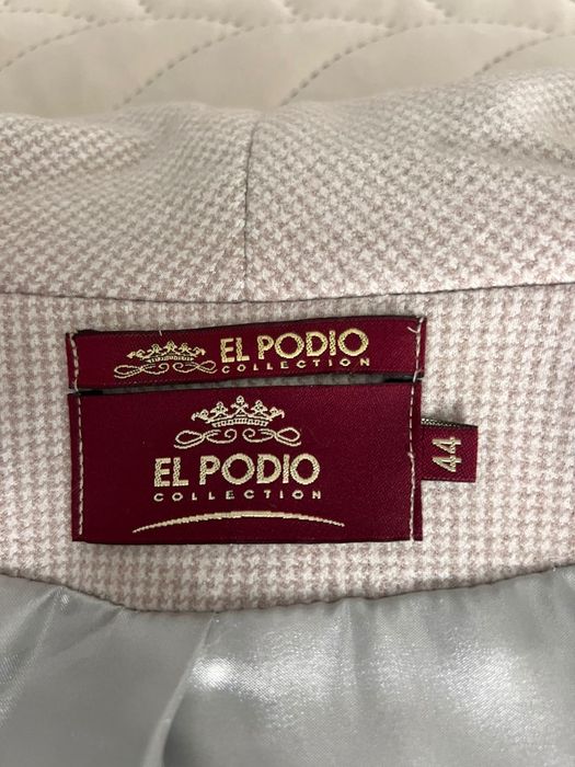 Потрясающее осеннее пальто