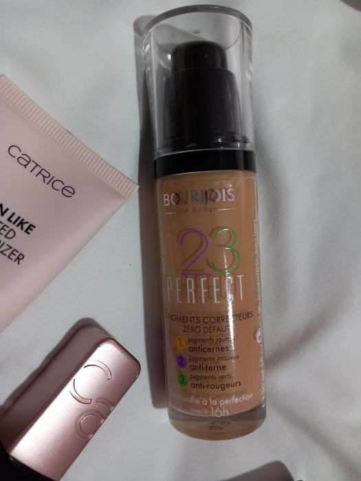 Produse de make-up