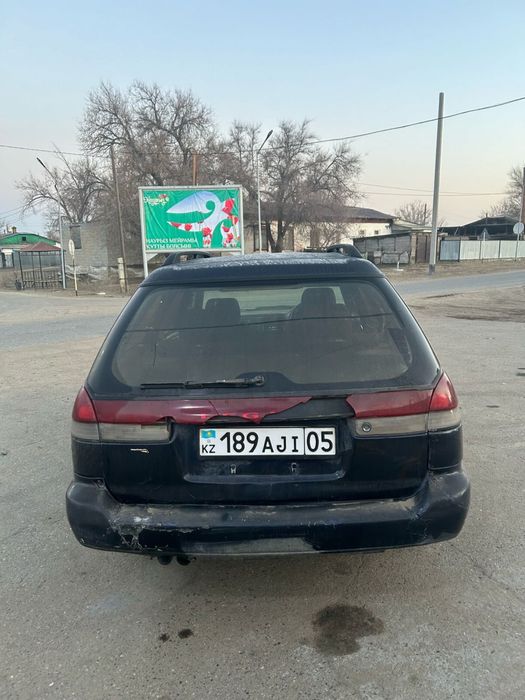 продам машину Subaru legacy b3