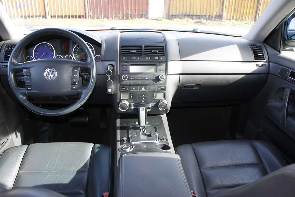 VW Touareg FACE* 2.5TDI * R5 * ПРУЖИНИ