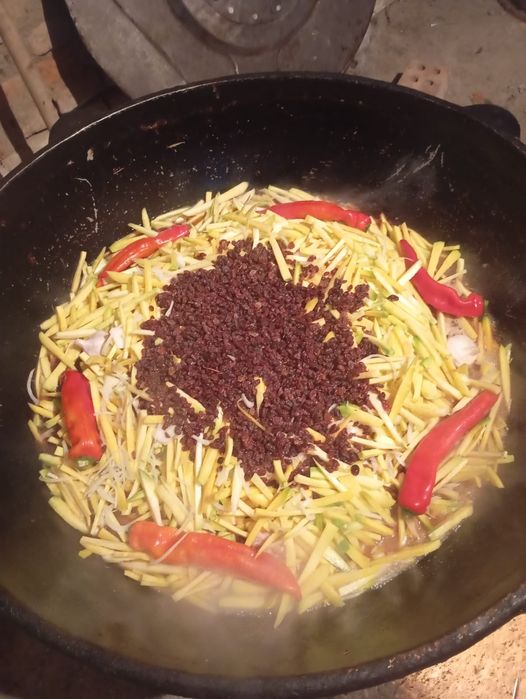 Палаушы палаушы.