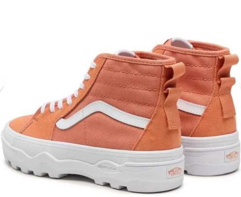 НОВИ! Оригинални кецове Vans Sk8-Hi, 38.5 номер