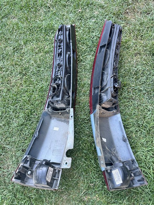 Set lampi spate Opel Meriva stanga dreapta plus set oglinzi Opel Meriva stanga dreapta!!!