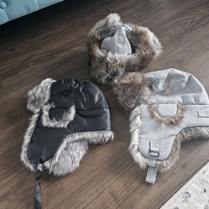 Vând caciua de iarna