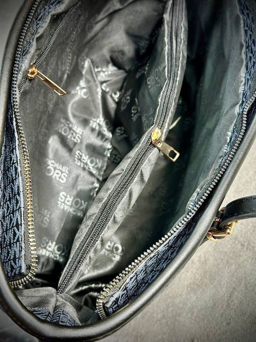 Genti Michael Kors noi