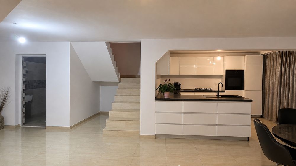 Vila de lux langa Transfagarasan in regim hotelier