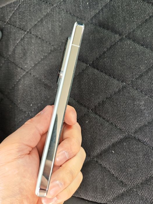 Xiaomi 14 12/256Gb