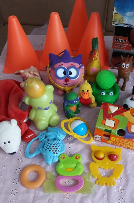 Неваляшка, грызунки, погремушки