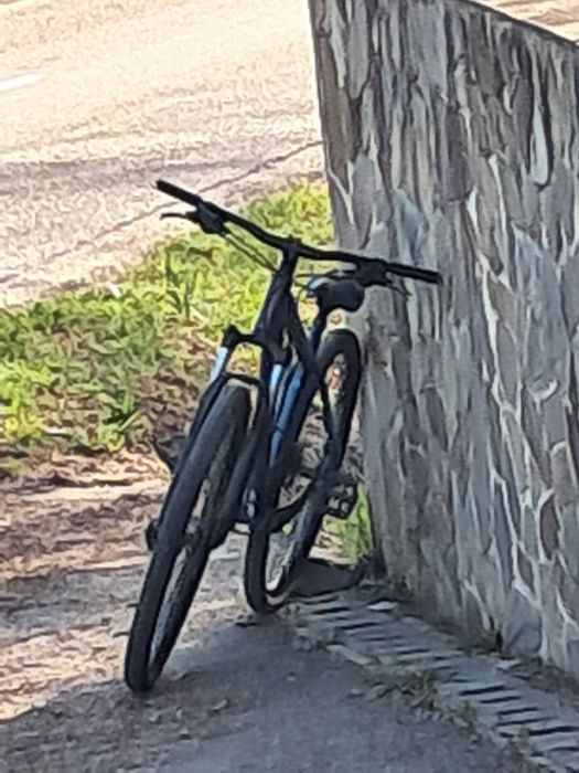 Vand bicicleta focus  citiți descrierea
