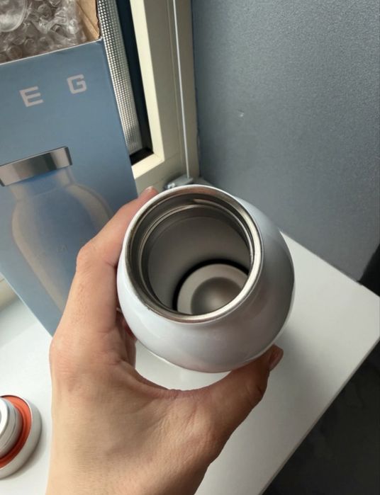 Termos Smeg tip sticla, 500 ml, nou in cutie