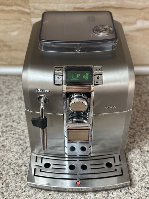Aparat de cafea Expresor Saeco Syntia