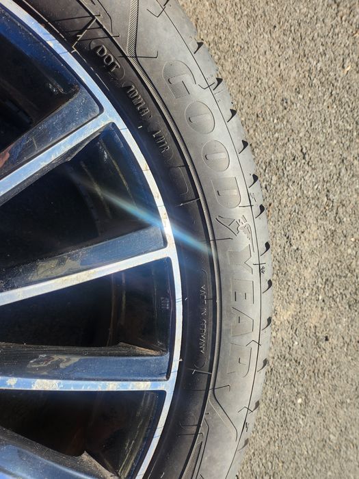 Jante cu anvelope Mercedes GLE 255/50 r19