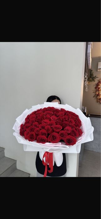 букет из 65шт роз
