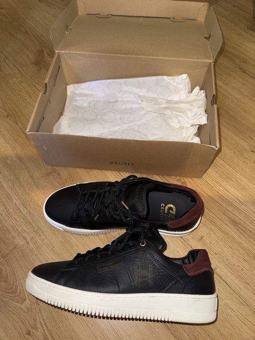 Обувки Cruyff, модел Joan, размер 43