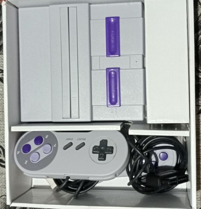 Приставка Super Nintendo entertainment system. SNES