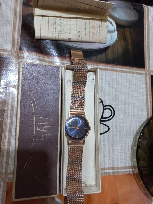 Золотые Часы ЛУЧ  583 ссср
коллекционная модель
золота 583 пробы 
об